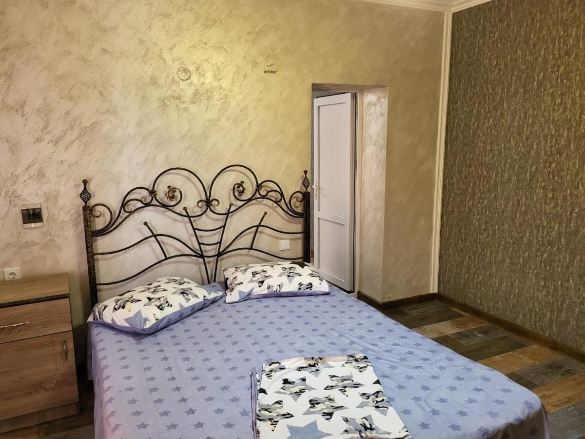 Ralina Restaurant and Hotel Ararat Bagian luar foto